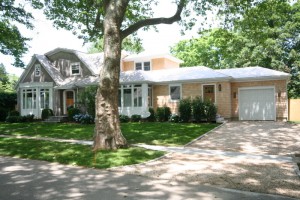 Vazac-Contracting-East-Hampton-Home-1-891      