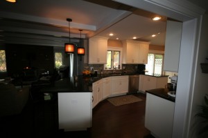 Vazac_Contracting_Setauket_Kitchen_Dining_666    